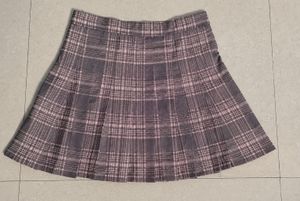 Urban Plaid Pleat Skirt - Y2K Vibes