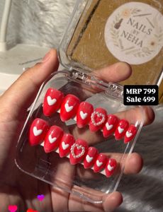 press on nails