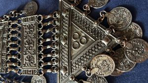 Boho Tribal Coin Pendant Necklace
