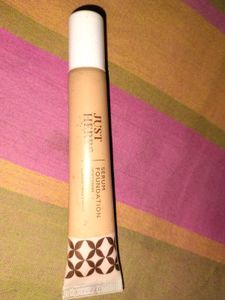 Just Herbs Serum Foundation - Porcelain
