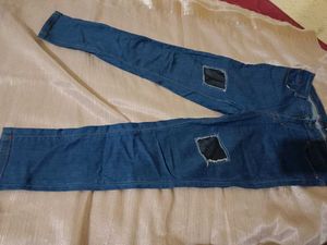 Slim fit Woman jeans upto36, waist size