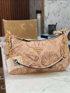 coach teri shoulder bag