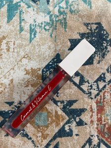 Mamaearth Liquid Matte Lipstick