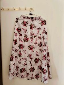 Flowy Floral &amp; Black Tiered Maxi skirt