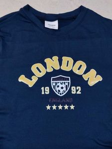 Savana Navy Blue London Graphic Crop Top