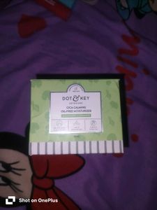 Dot & Key Moisturizer