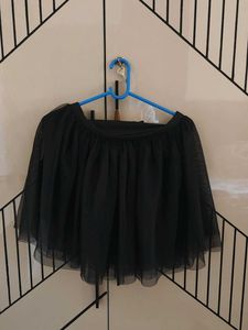 Girls' Black Tulle Skirt