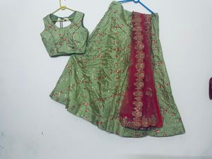 New Green Color Lahnga Choli &amp; Pink D