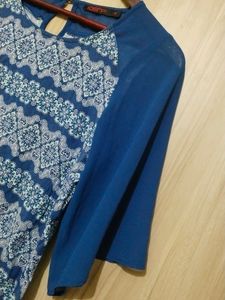 109F Blue &amp; White Printed Top (Women's)