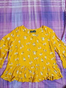 Floral Mustard Top