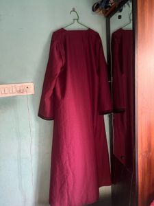 maroon abaya with cut dana work