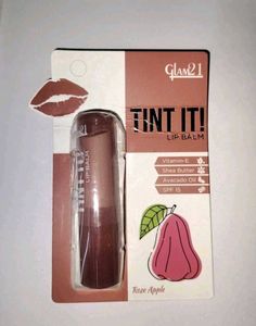 Beauty Bundle: Body wash Lip balm wipes