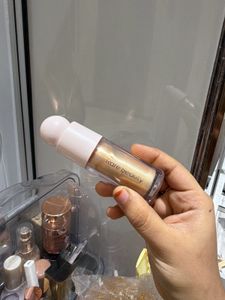 Rare Beauty Liquid Highlighter