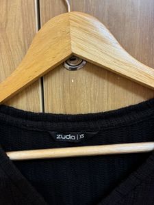 Black Ribbed Tie-Front Cropped Top