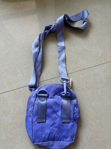 Bratz Shoulder Bag condition 10/10 ,washing requi