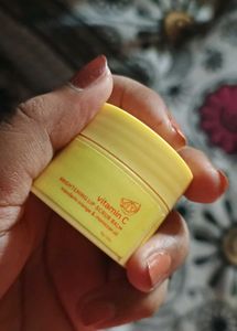 Moody Balm scrub
