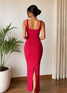Chic Red Sleeveless Maxi Dress