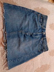 Cargo Denim Skirt with Camo Panel     korean skir