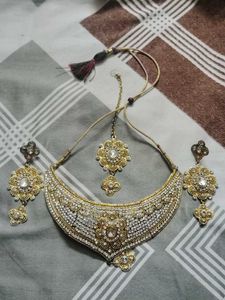 Elegant Necklace Set with Earrings & Tikka