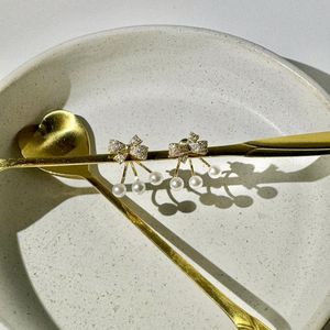 Korean Bow Earing..