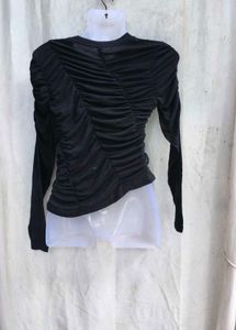 35279. Chic Ruched Long Sleeve Top