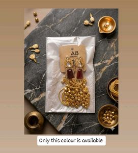 Elegant Emerald &amp; Gold Dangle kashmiri Earrings