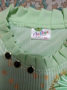 Cute Girls Light Green Outfit