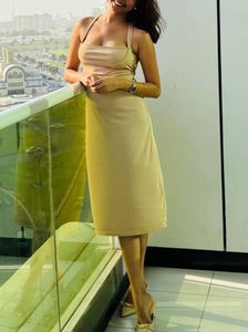 Elegant Cream Midi Backless Dress