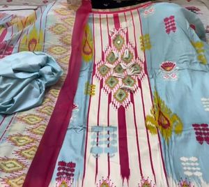 Beautiful Ethnic Kurta Set