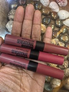 Matte Lipstick Swatch