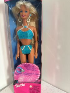 Vintage pearl beach Barbie Doll