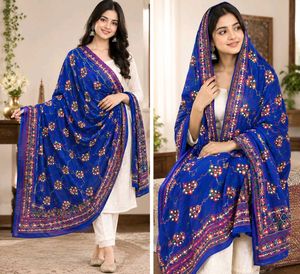 Women's Casual Kutch Embroidery Cotton Dupatta w b