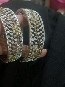 AD Leaf Design Bangles - Set of 2