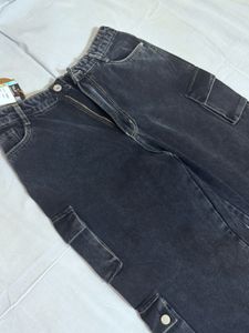 Stylish Washed Black Cargo Jeans