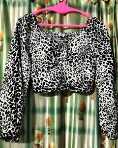 🖤🤍Leopard Print Padded Crop Top🤍🖤