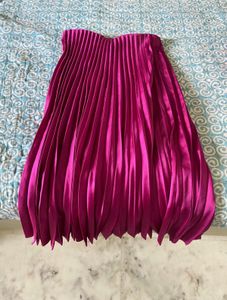 Zara Chic Pleated Midi Skirt