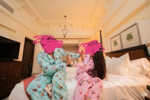 Men Badshah pajama Set