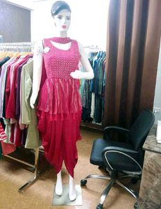 Stylish Pink Embellished Kurta Set