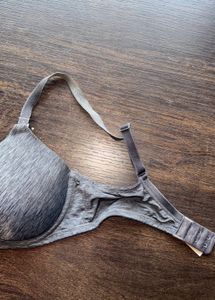 Comfortable Tshirt Grey Bra