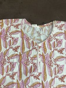 Pretty Pink Leaf Print Kurta