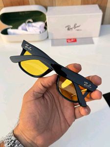 Ray-Ban reverse Sunglasses - Black Frame, Yellow L