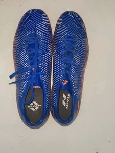 NIVIA Men's Football Shoes. No Coins. Unused.