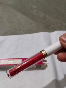 MyGlamm LIT Liquid Matte Lipstick