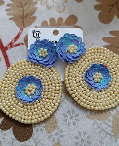 Beaded Handmade Earrings💙