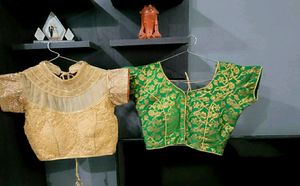 Pack 2 Fancy Redamade Blouses