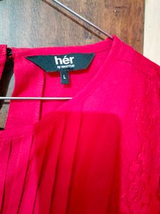 Pleated Detail Lace Inserted Top