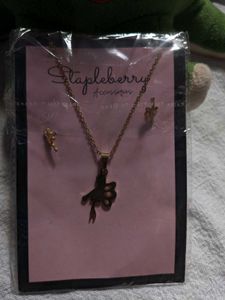 New Pendant With Studs