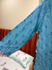 anokhi Blue Floral Print Kurta