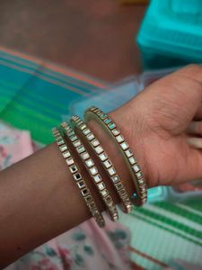 Elegant Mirrored Bangles Set