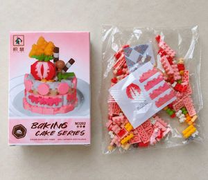 🍓🍰 Strawberry Delight Cake Building Block Set